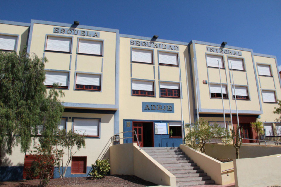Escuela de Seguridad Integral de Adeje