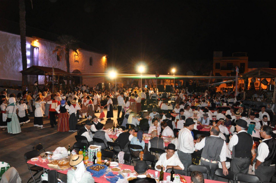 Baile de magos de Adeje