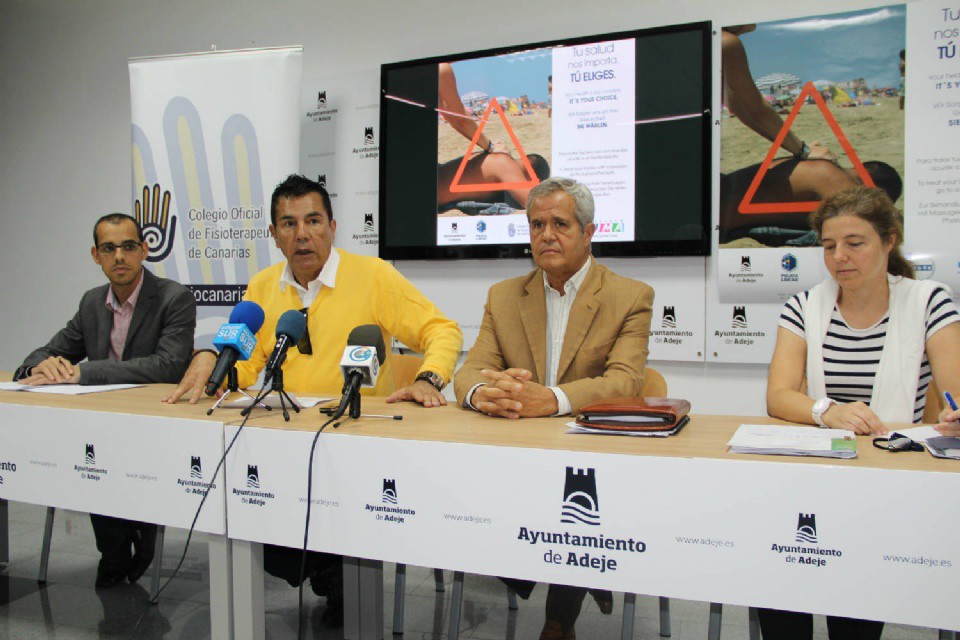 Salud municipal quiere acabar con los masajes ilegales en las playas