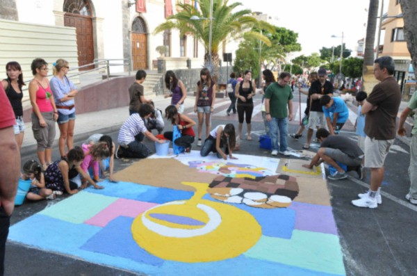 Adeje lucirá este domingo sus tradicionales alfombras de sal para celebrar el Corpus Christi