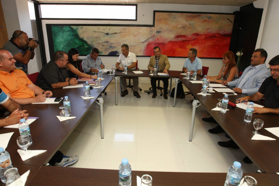 Adeje se adhiere al gran pacto insular de seguridad