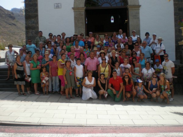 Vecinos de Santa Úrsula visitan Adeje  