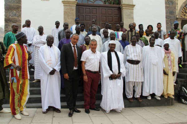 El embajador religioso de Senegal Mame Mor, visita Adeje  