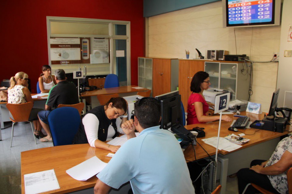 El certificado se puede obtener on line y presencialmente