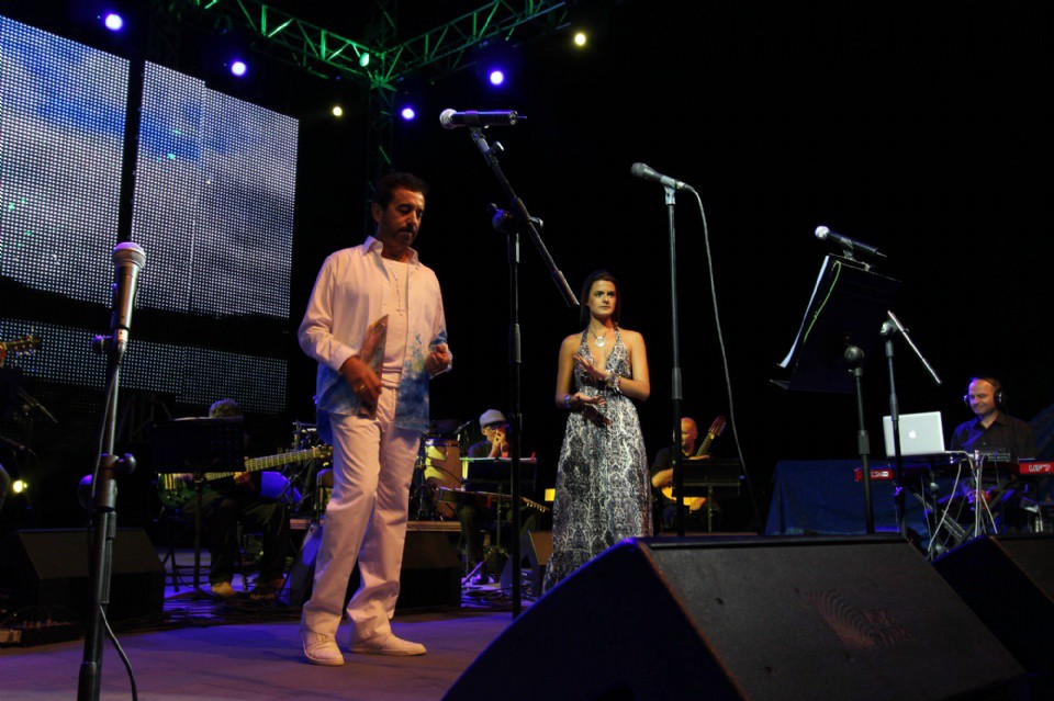 Chago Melián trajo hasta Adeje su espectáculo "Atlántico que cantas"