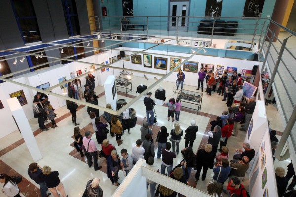 Abierto el plazo para participar en la colectiva de arte Mujeres Adeje-Creativa