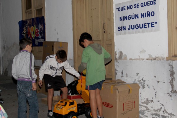 Adeje bate el récord en solidaridad estas navidades 