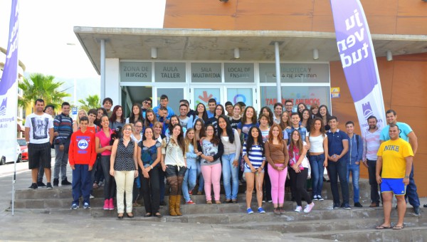 Los proyectos Gangochera y Recréate se dan cita en la Casa de la Juventud