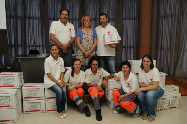 La solidaridad llega a más de 80 familias adejeras