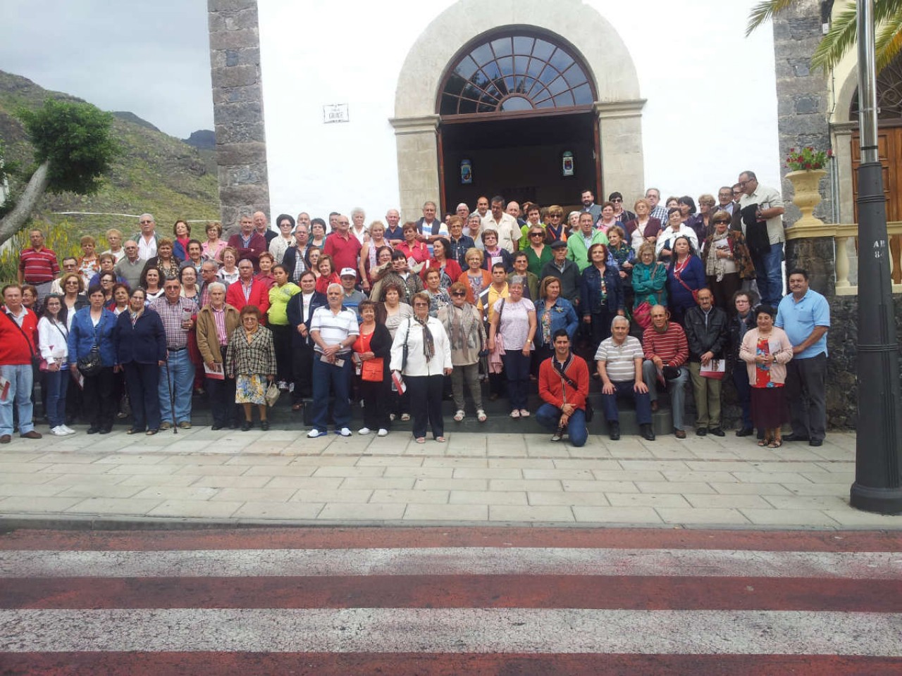 170 icodenses visitan el casco adejero
