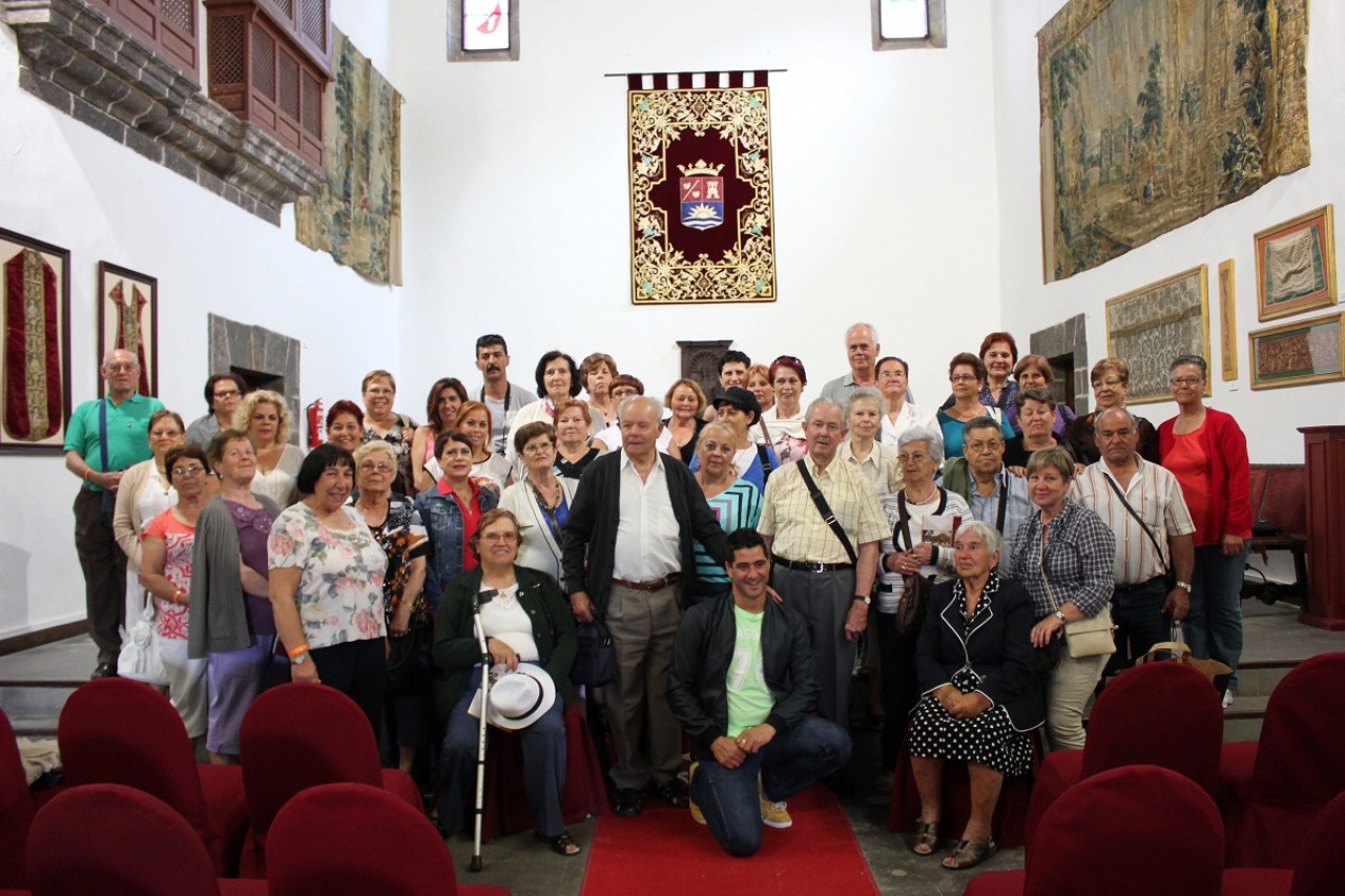Alumnos del CEPA de la Comarca Nordeste realizan una visita al casco histórico de la Villa de Adeje