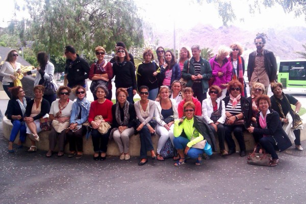 Alumnado de la Universidad Popular de Adeje visitan museos de la zona capitalina