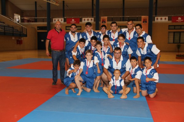 Adeje ya tiene su Escuela de Lucha Canaria 