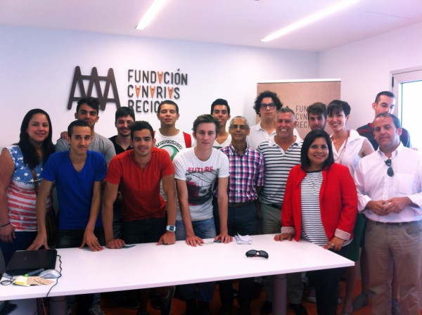 Alumnos del IES Adeje II ganan el concurso de la Fundación Canarias Recicla con 175 kg de material electrónico