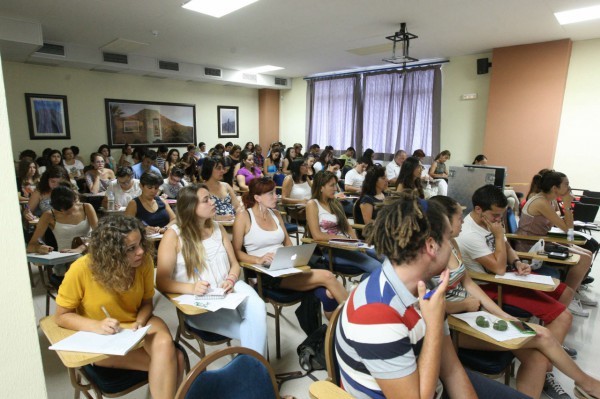 La familia en el siglo XXI, centro de atención y análisis en los cursos y talleres de la Universidad de Verano de Adeje 2013-06-17