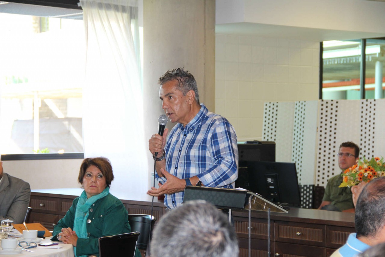 Desayuno empresarial: foro de debate para intercambio de ideas que mejoren la empleabilidad