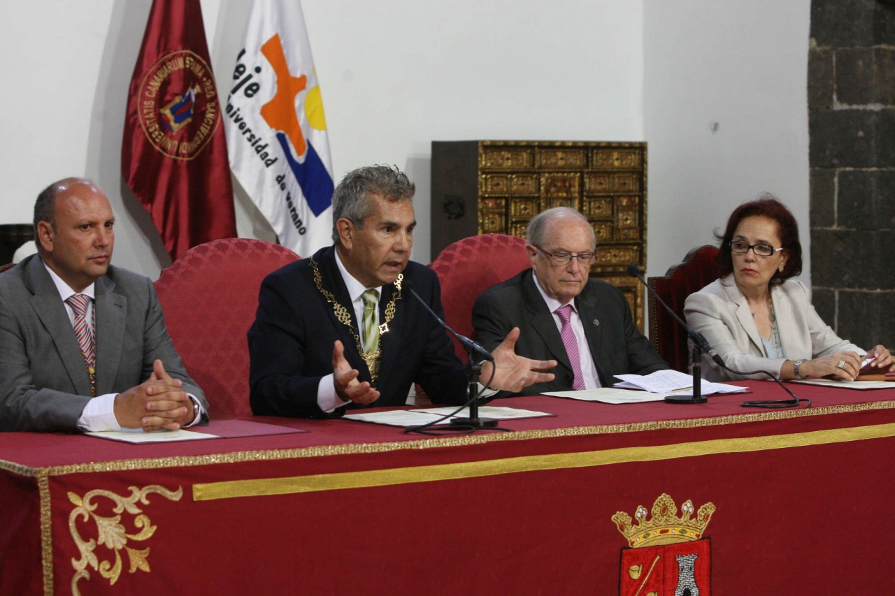 Pedro Pérez: ''Hay que empezar a juzgar a los políticos por su capacidad para generar riqueza''