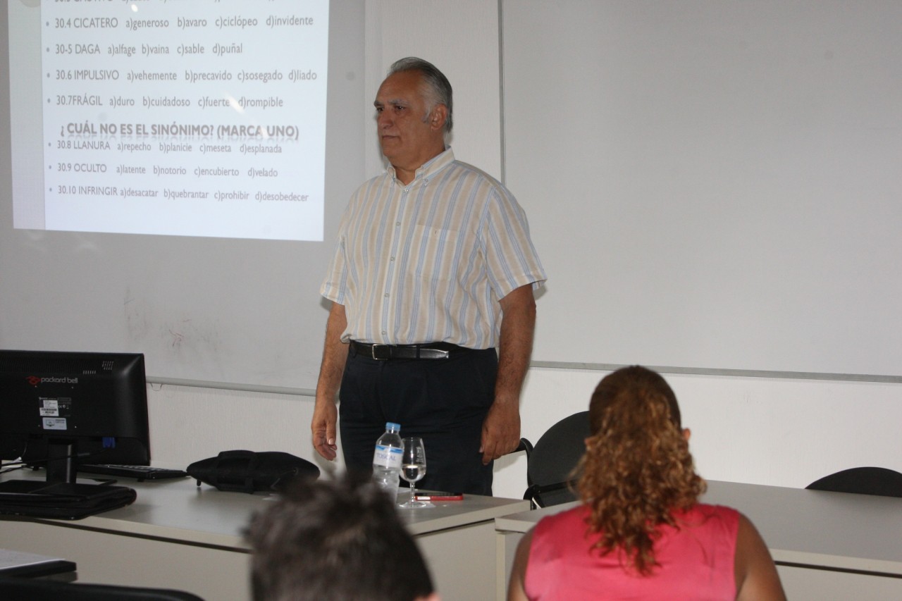 Juan Capafons: ''Los profesionales comenten errores, los reconocen y los corrigen; mientras los otros practican un juegos sucio que puede hacer mucho daño"