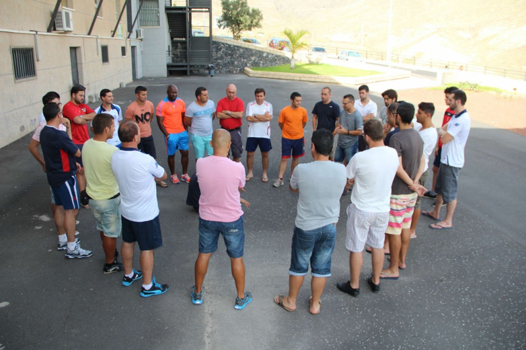 30 entrenadores de fútbol se forman en Adeje