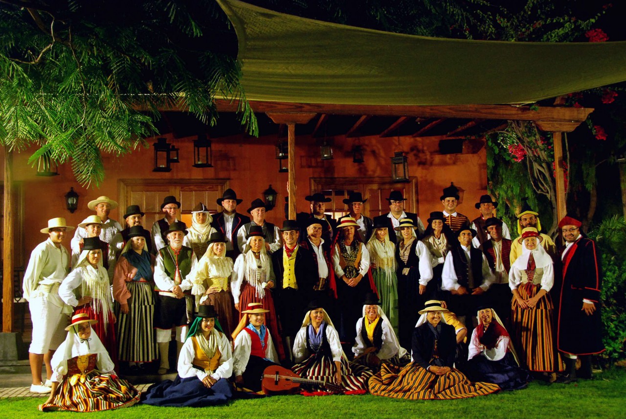 El Grupo y la Escuela Municipal de Folklore celebran 25 años de trayectoria