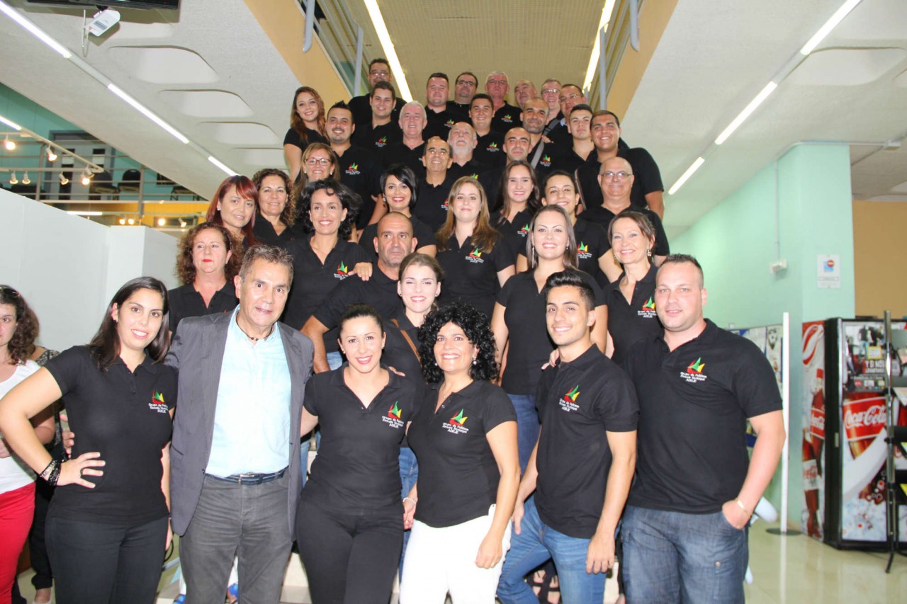 El Grupo y la Escuela Municipal de Folklore de Adeje celebraron su 25 aniversario en el Centro Cultural de Adeje 