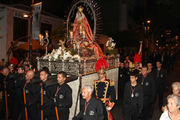 La Virgen de la Encarnación celebra su día grande 