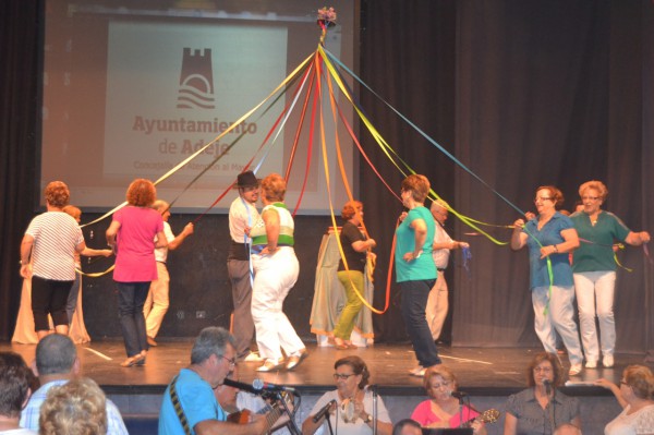 Infancia, adolescencia y actualidad, fueron los hilos conductores del Festival de Mayores de Adeje