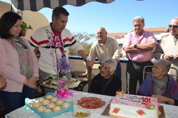  La adejera Carmen Urbano Clemente celebró 101 años de vida