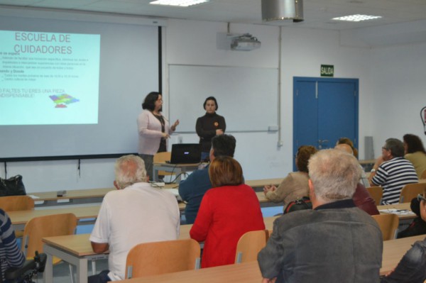 Adeje crea la Escuela para Cuidadores