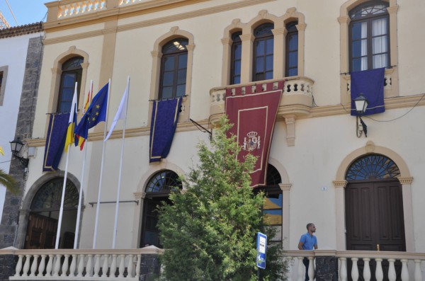 Las personas extranjeras que quieran votar en las municipales de 2015 deben solicitarlo en el Ayuntamiento