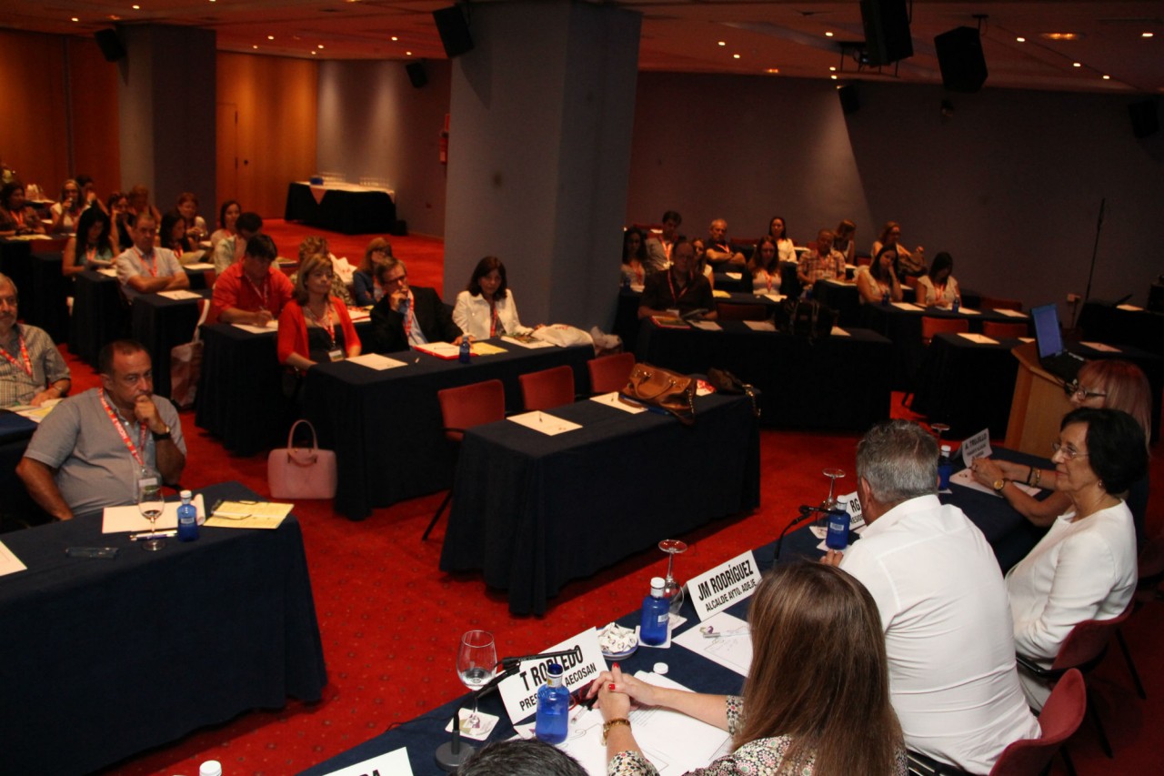 Adeje fue sede de la "43º Reunión Anual Conjunta de las Sociedades Canarias de Pediatría"