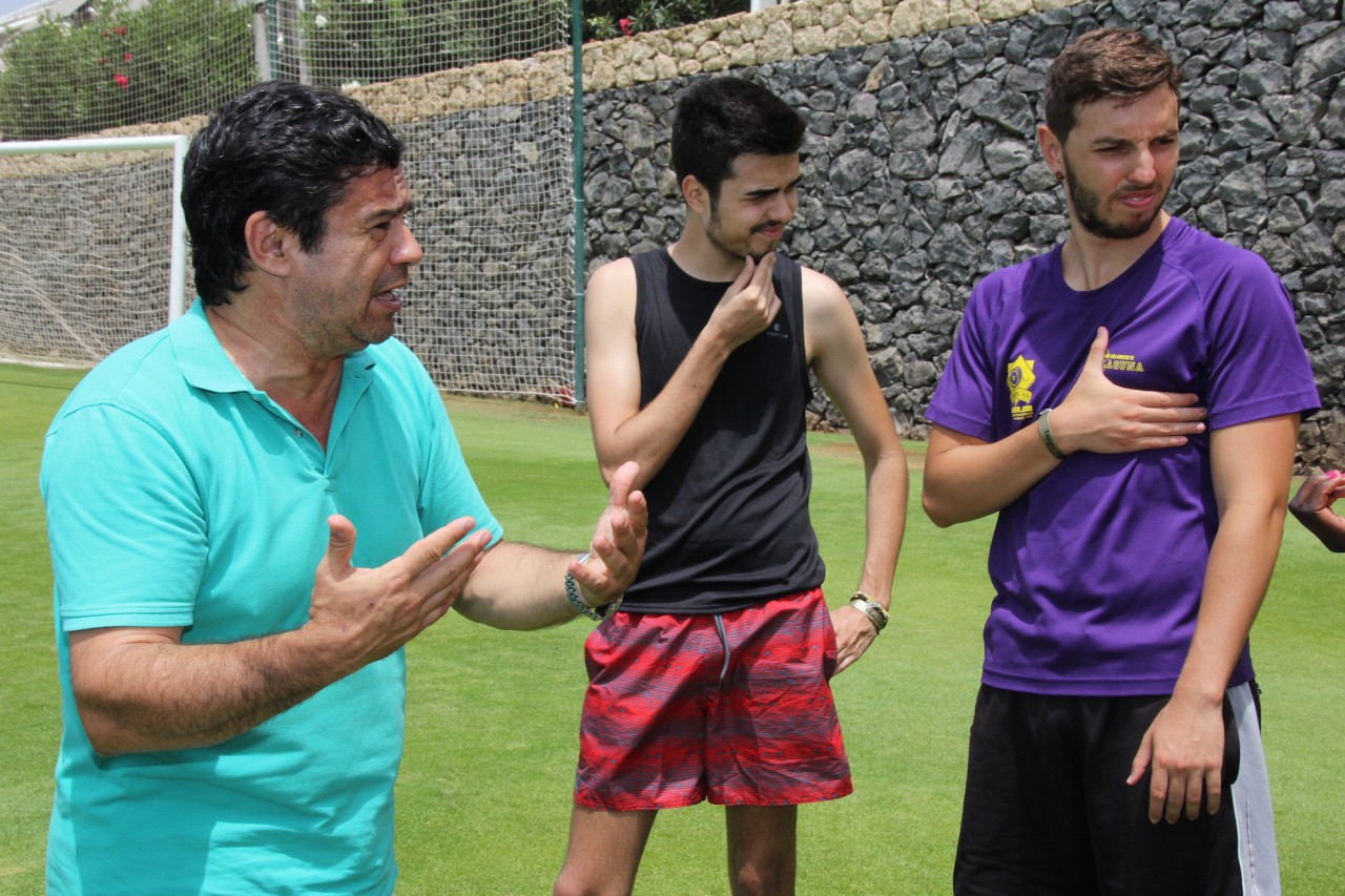 Adelto Hernández en las clases de la Universidad de Verano de Adeje