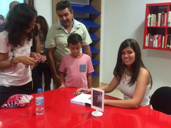 ​​La joven adejera Aida Méndez publica su primer libro 