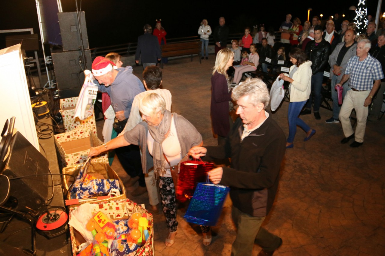 La solidaridad protagoniza la Navidad adejera