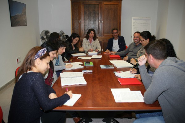 Adeje apuesta por acciones que beneficien a las familias