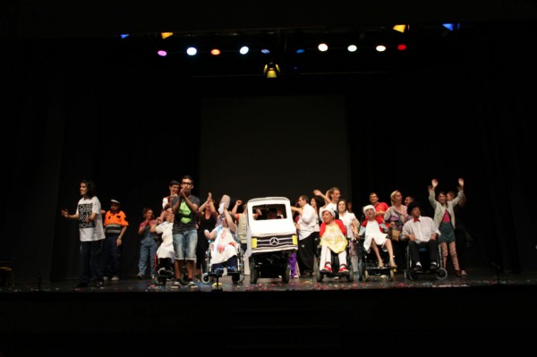 El auditorio del Centro Cultural se prepara para el IX Encuentro de Teatro diversidad funcional de Adeje