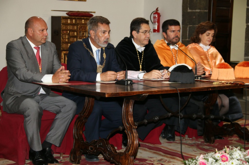 Rodríguez Fraga y Martinón se comprometen a seguir impulsando la presencia de la Universidad en Adeje y en el Sur de la Isla
