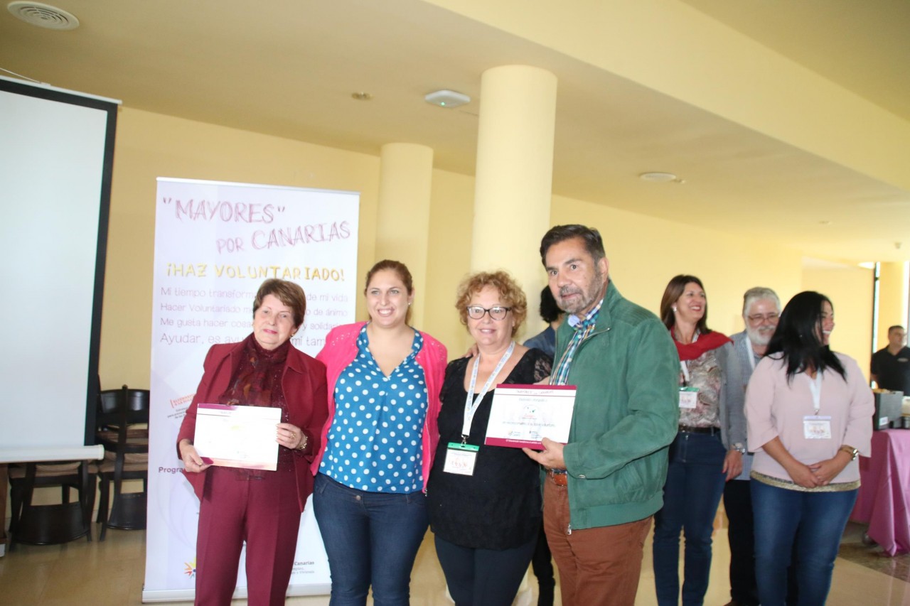 Adeje acoge con éxito el I Encuentro de las Personas Mayores Voluntarias de Canarias
