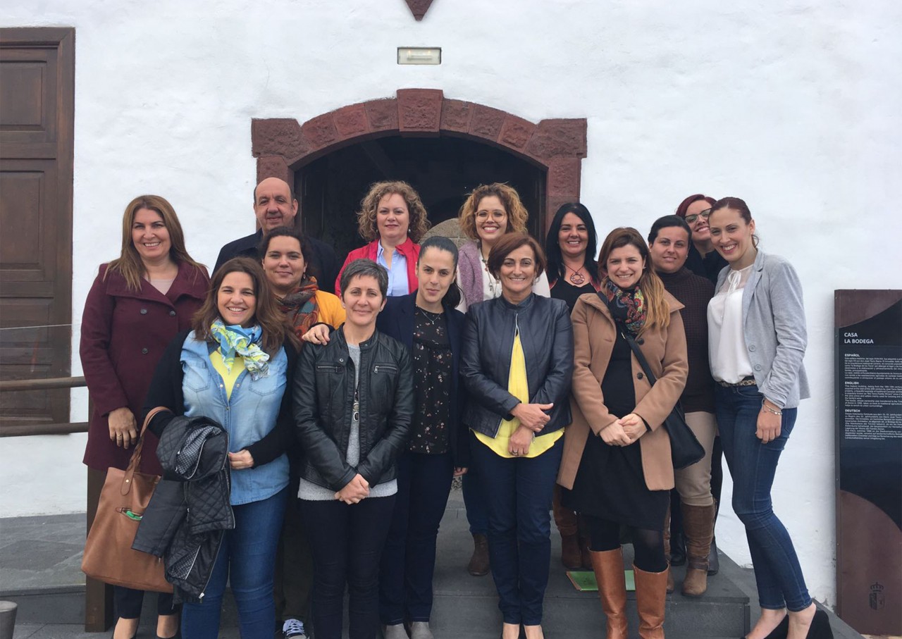 Adeje participa en la reunión sobre el Servicio de Atención Domiciliaria Comarcal