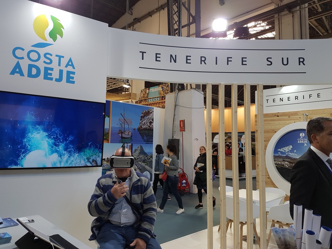 La oferta de Costa Adeje encuentra un encaje ideal en el salón del turismo B-Travel de Barcelona