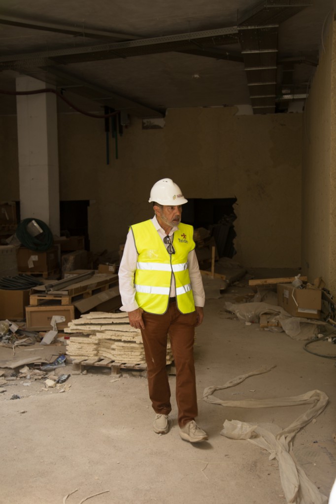 GF Hoteles recibe al alcalde de Adeje en las obras de GF Victoria