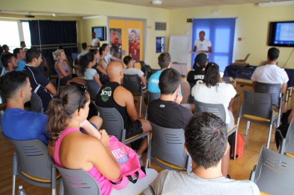 LA UNIVERSIDAD DE VERANO DE ADEJE IMPARTE UN CURSO PREPARATORIO PARA DIRECTORES DEPORTIVOS EN ESCUELAS Y EN DEPORTE DE BASE