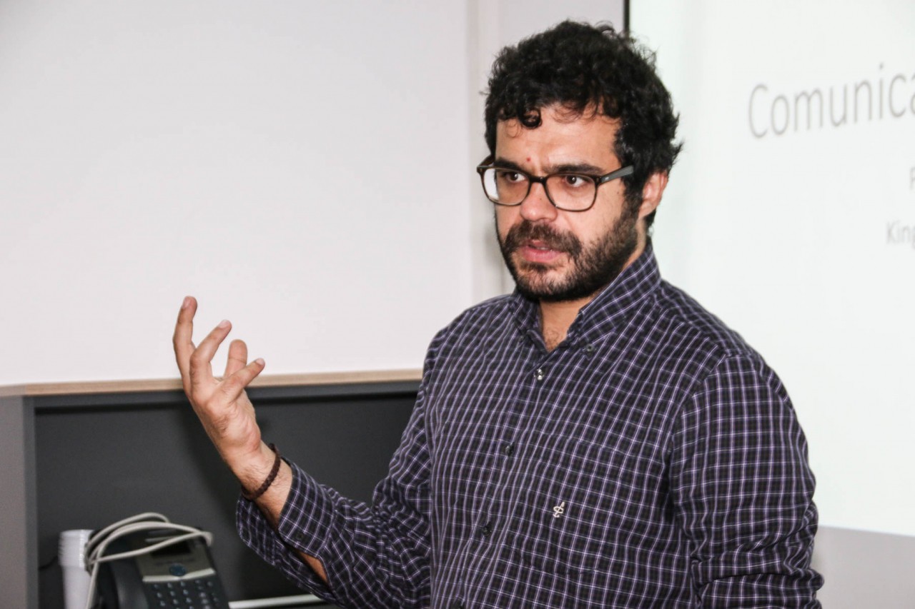 Paolo Gerbaudo: ''en un discurso populista se utiliza al pueblo como sujeto universal''