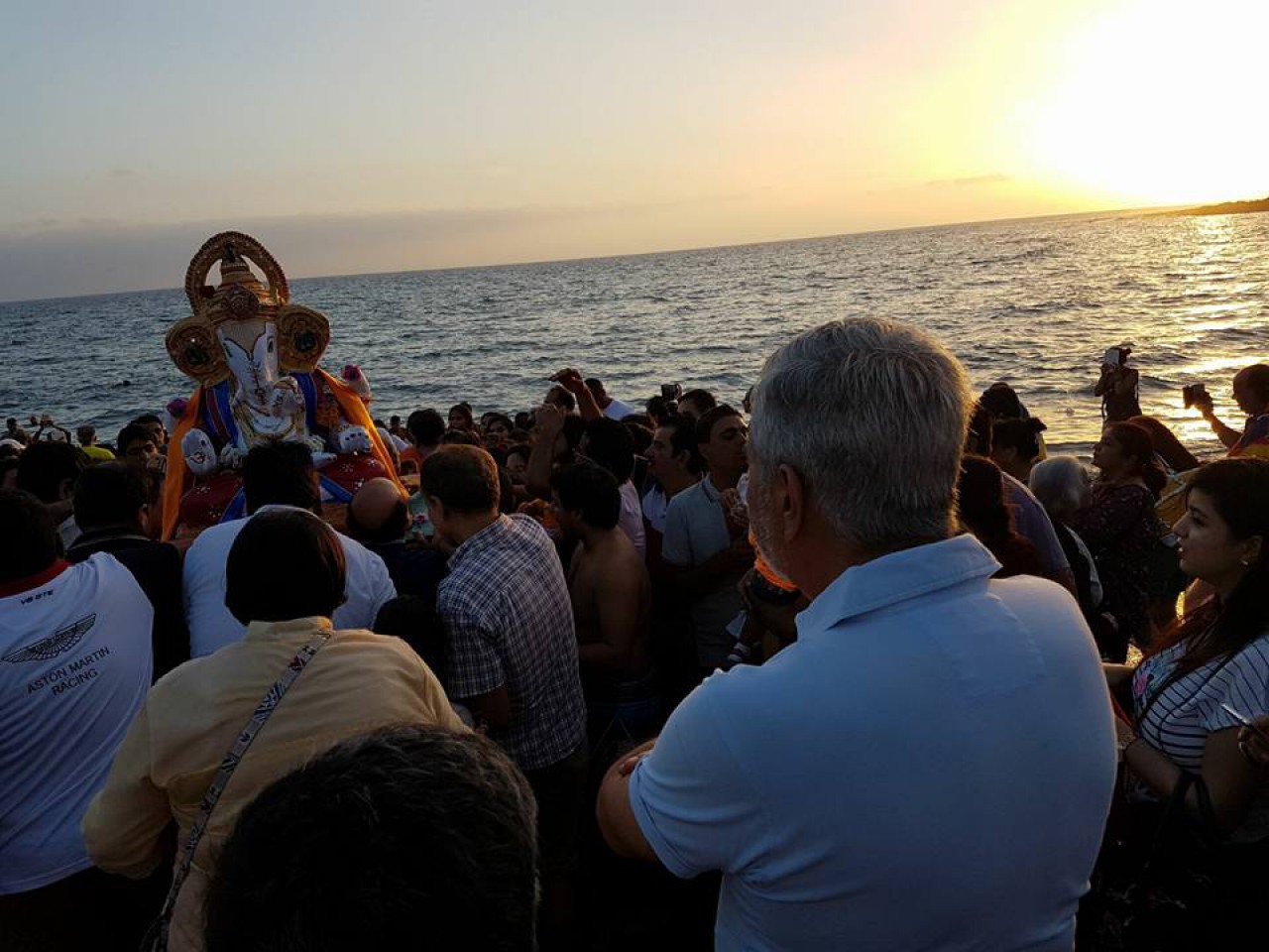 La comunidad hindú celebra el ''Ananta Chaturdashi'' en honor a Ganesh