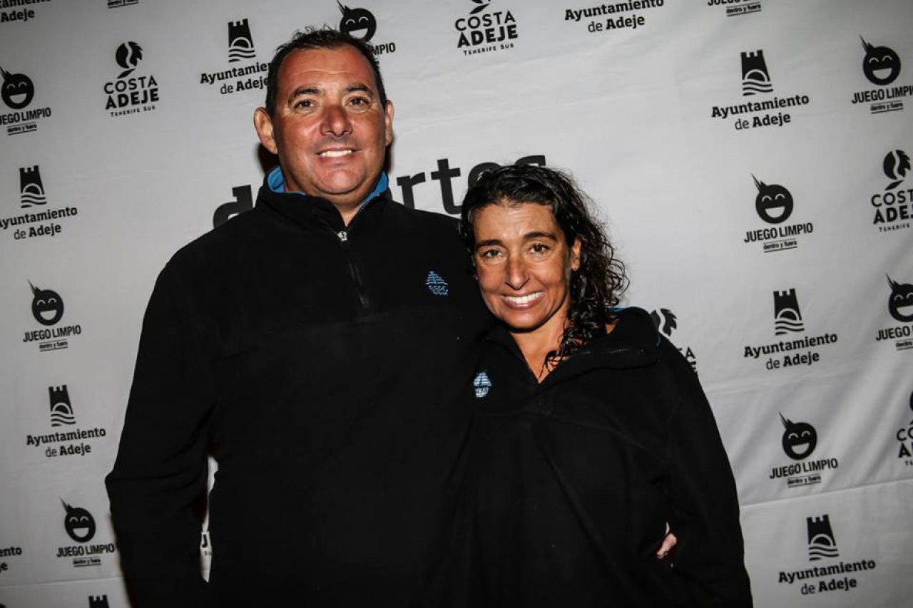 ¡Reto conseguido! Cristina Ibáñez y Alberto Moreno finalizaron la travesía a nado La Gomera-Tenerife