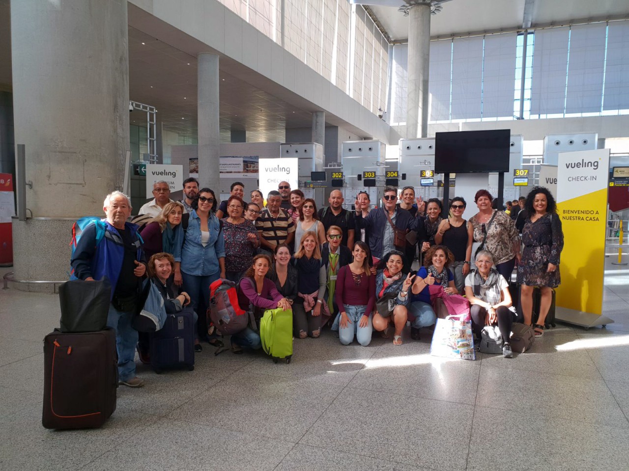 Adeje Convivencia 10 promueve el intercambio cultural a través del senderismo en su viaje a Andalucía