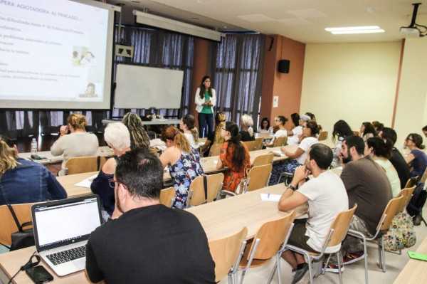 La Universidad de Verano de Adeje 2018 ofrece un amplio programa con 14 cursos y 15 talleres