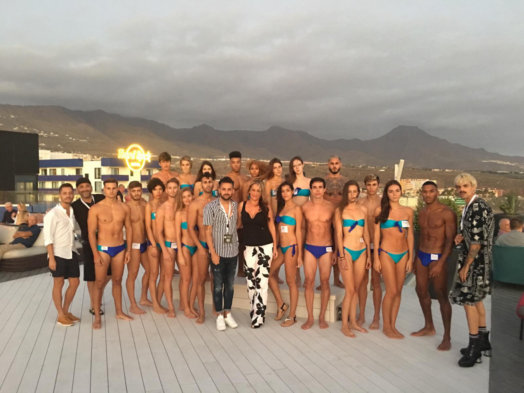 Un centenar de personas se presentan al casting para participar en ‘Tenerife Fashion Beach Costa Adeje’