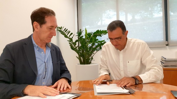 El Ayuntamiento de Adeje y Mensajeros por la Paz firman un convenio para la inserción laboral de personas en exclusión social