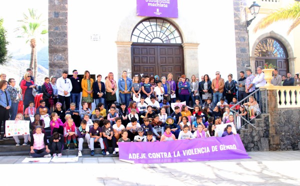  Los municipios del Sur de la isla exigen la aplicación de las medidas del Pacto de Estado contra la violencia de género